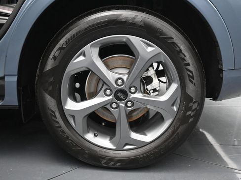 Certified 2024 Ford Escape ST-Line w/ Tech Pack #1 FWD image 19