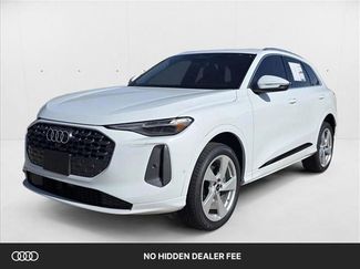New 2025 Audi Q5 Premium Plus w/ Premium Plus AWD/4WD video 1