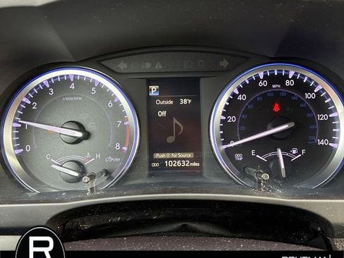 Used 2019 Toyota Highlander XLE image 10