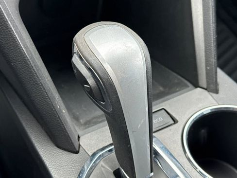 Used 2013 Chevrolet Equinox LS image 21