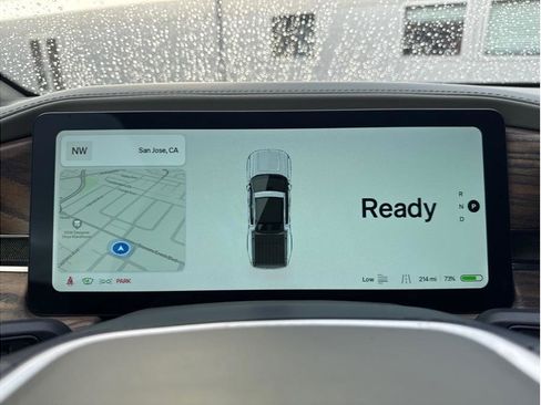 Used 2022 Rivian R1T Launch Edition image 12