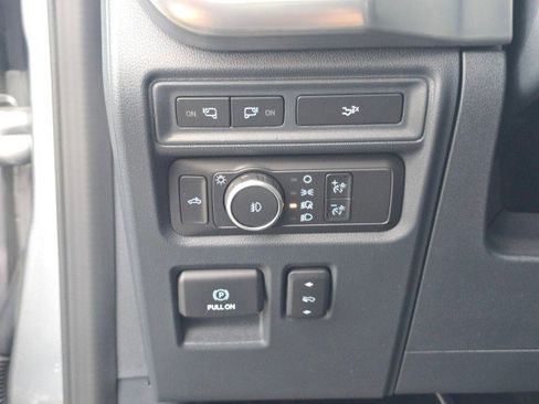 Used 2022 Ford F150 Lariat image 27