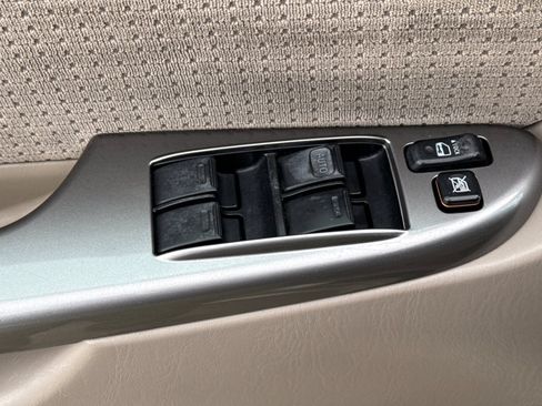 Used 2008 Toyota Sienna LE FWD image 14