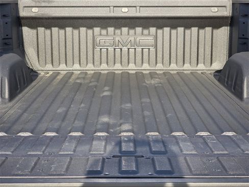 Used 2025 GMC Sierra 1500 AT4 image 22