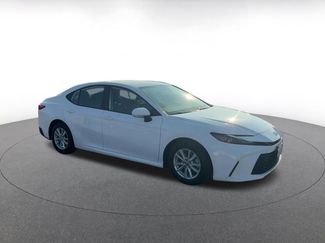 Used 2025 Toyota Camry LE video 2