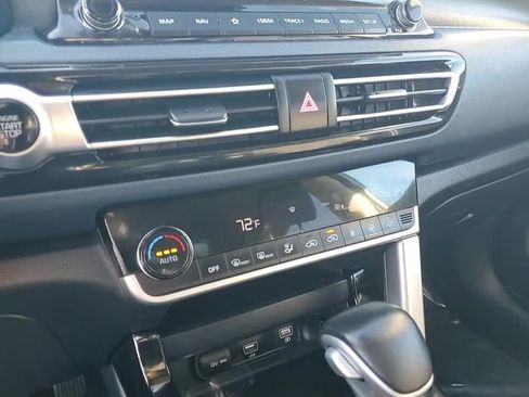 Used 2022 Kia Seltos S image 22