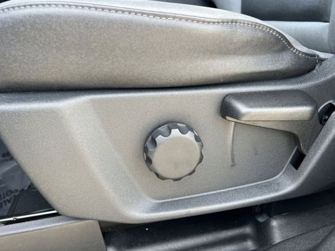 Used 2024 Ford Bronco Black Diamond image 14