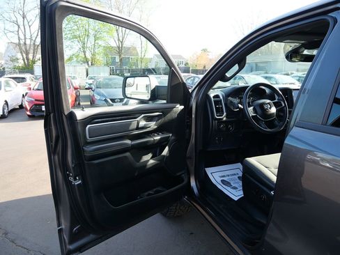 Used 2020 RAM 1500 Big Horn AWD/4WD image 14