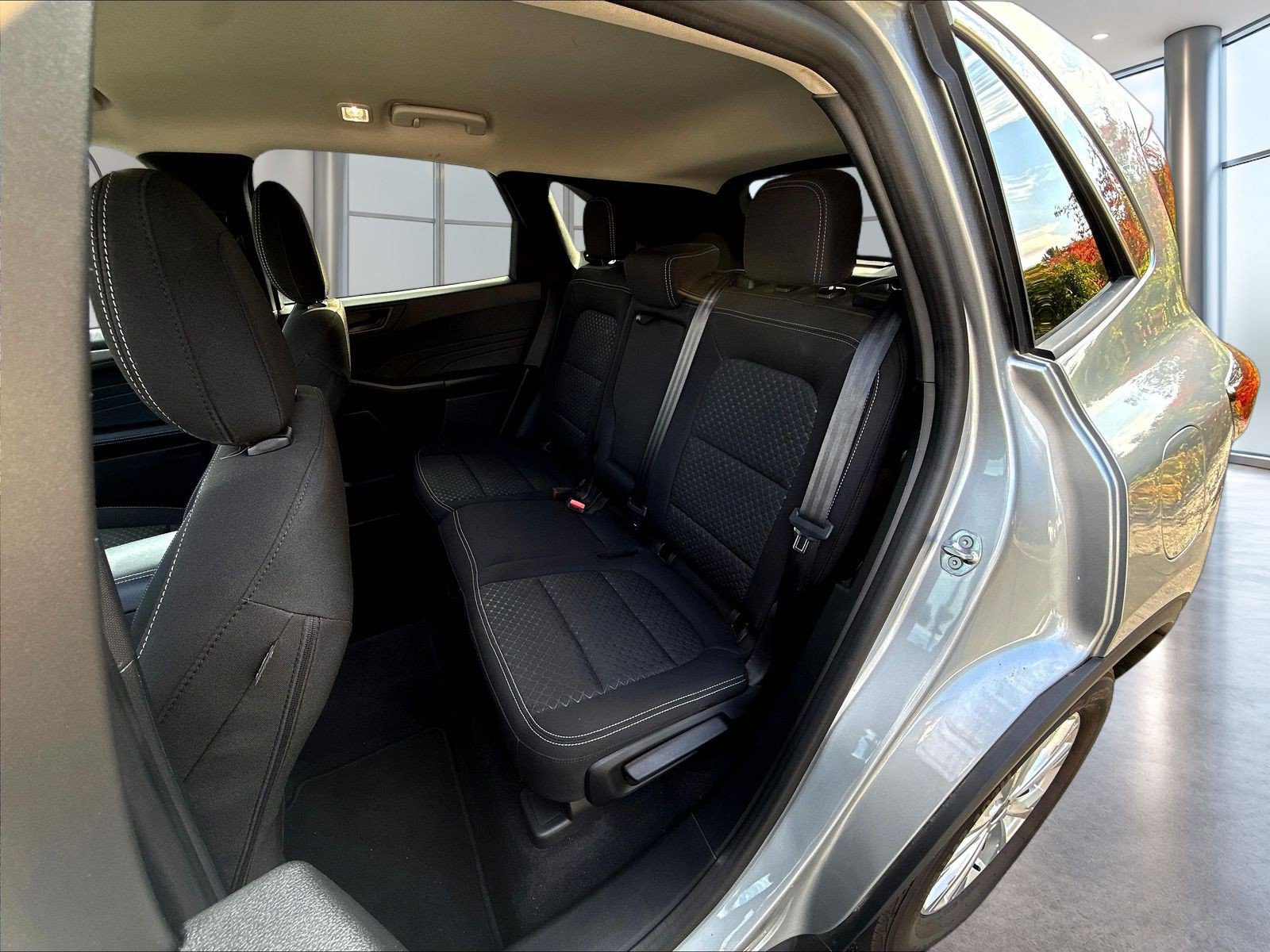 Used 2023 Ford Escape Active AWD/4WD image 24