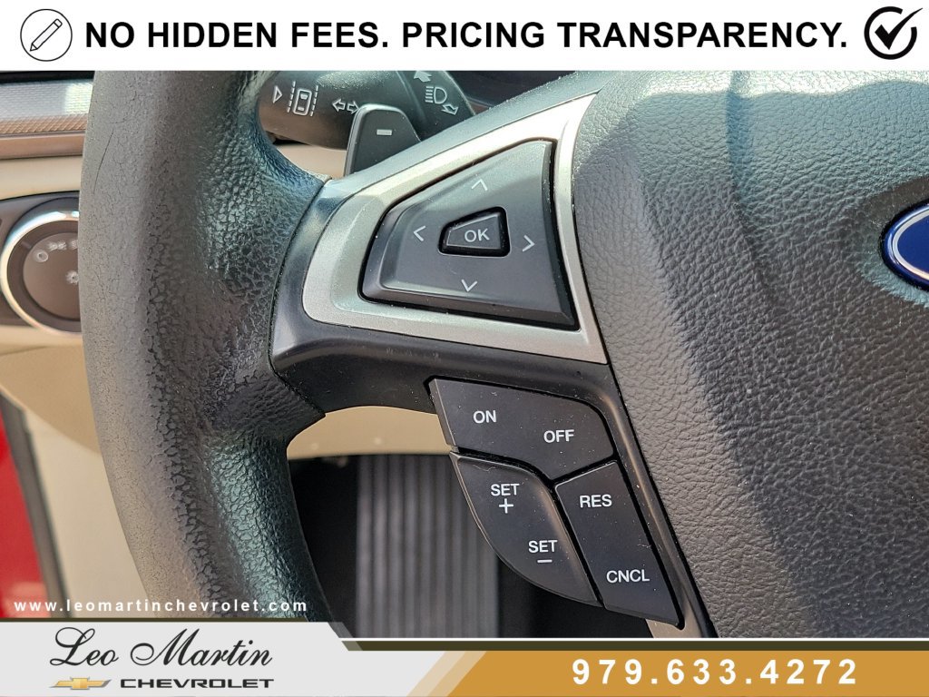 Used 2019 Ford Fusion SE FWD image 20