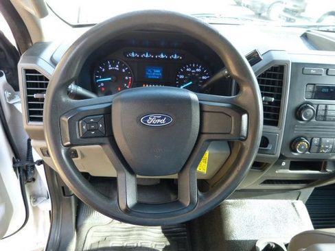 Used 2019 Ford F250 XL RWD image 23