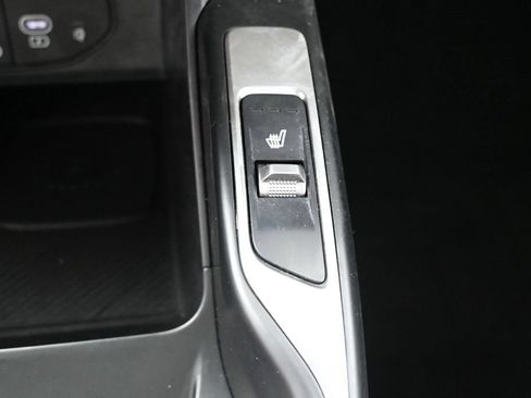 Used 2024 Kia Sorento S w/ Panoramic Sunroof Package FWD image 26