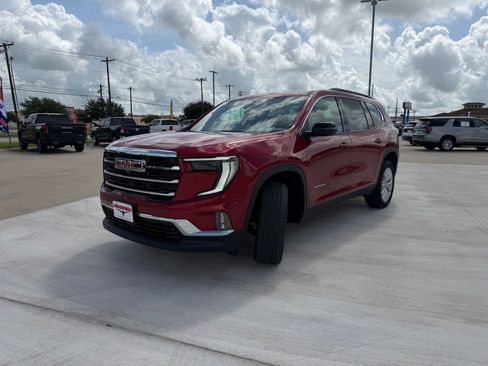 Used 2026 GMC Acadia Elevation w/ Elevation Premium Package AWD/4WD image 3