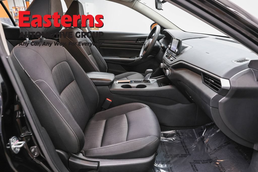 Used 2023 Nissan Altima 2.5 S FWD image 23