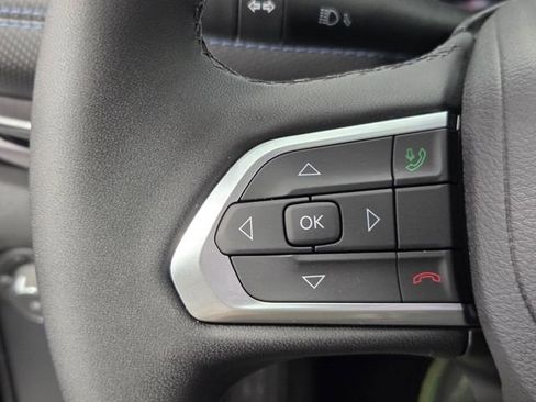 New 2026 Jeep Compass Latitude image 22