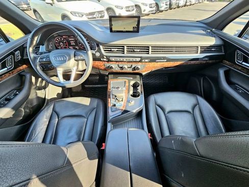Used 2017 Audi Q7 3.0T Premium Plus AWD/4WD image 25