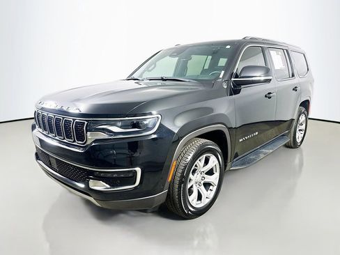 Used 2022 Jeep Wagoneer Series II image 3