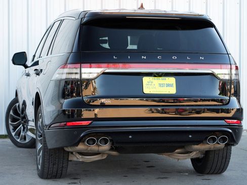 Used 2023 Lincoln Aviator Grand Touring w/ Equipment Group 301A image 6