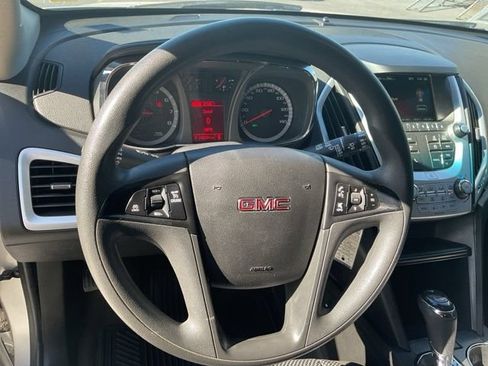 Used 2017 GMC Terrain SLE FWD image 15