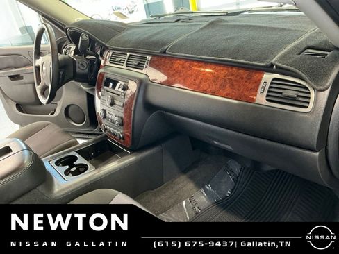 Used 2013 Chevrolet Avalanche LS w/ All-Star Edition RWD image 15
