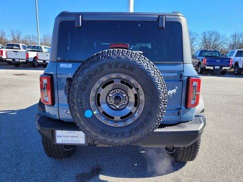 New 2025 Ford Bronco Badlands w/ Sasquatch Package image 8