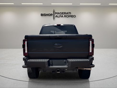 Used 2024 Ford F250 Lariat w/ Chrome Package AWD/4WD image 4