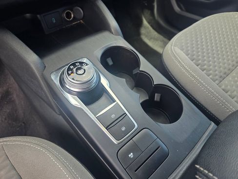 Used 2020 Ford Escape SE Sport image 19