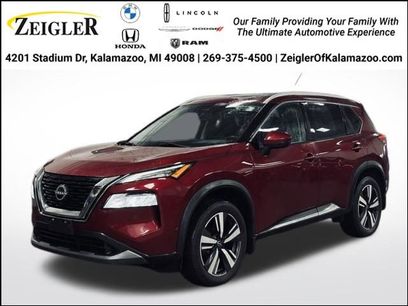 Used 2023 Nissan Rogue SL w/ SL Premium Package
