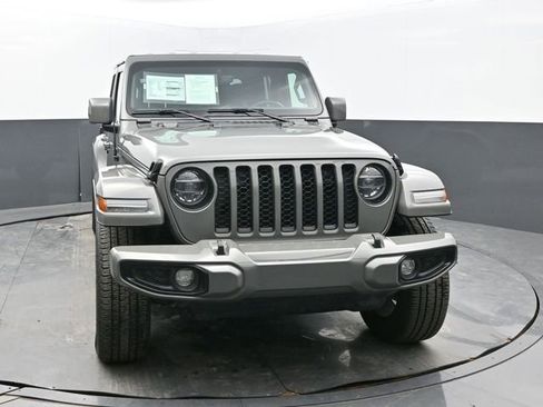 Used 2022 Jeep Gladiator Overland image 8