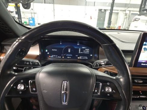 Used 2020 Lincoln Aviator Reserve w/ Equipment Group 202A AWD/4WD image 16