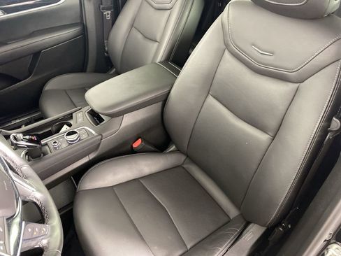 Used 2025 Cadillac XT5 Premium Luxury image 22