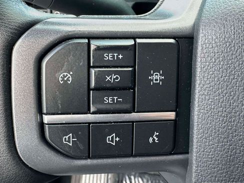Used 2025 Ford F150 XLT w/ Equipment Group 301A Standard AWD/4WD image 19