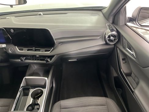 Certified 2025 Chevrolet Equinox LT image 16