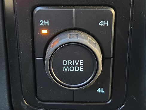 Used 2025 Ford F350 XL image 18