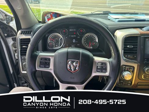 Used 2018 RAM 1500 Laramie AWD/4WD image 6