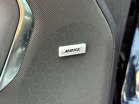 Used 2025 Chevrolet Tahoe Z71 w/ Comfort Package image 19