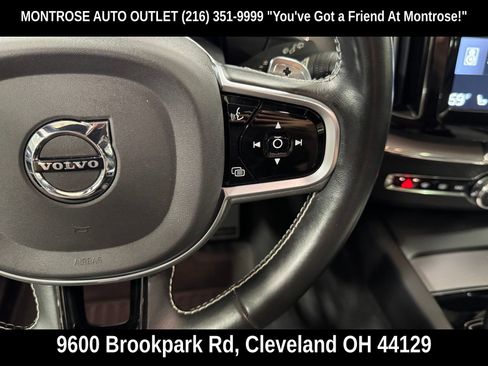 Used 2020 Volvo XC60 T8 R-Design AWD/4WD image 22