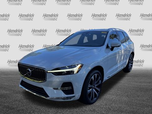 Used 2023 Volvo XC60 B5 Ultimate w/ Climate Package image 5