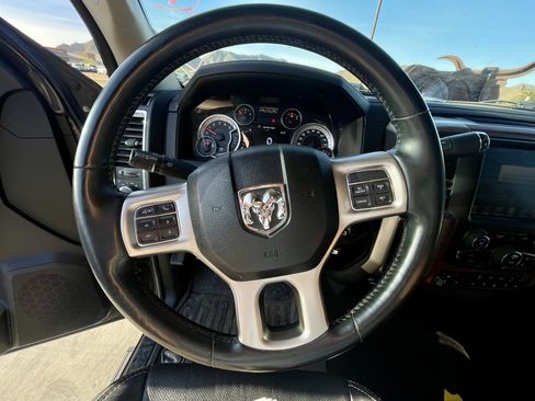 Used 2016 RAM 2500 Laramie w/ Cold Weather Group image 15