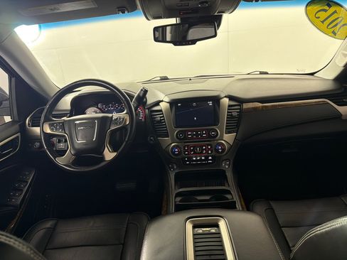 Used 2015 GMC Yukon Denali w/ Open Road Package AWD/4WD image 28