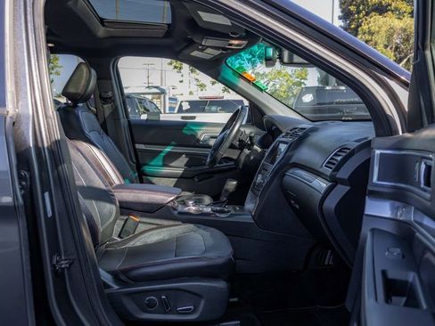 Used 2018 Ford Explorer Sport w/ Equipment Group 401A image 16