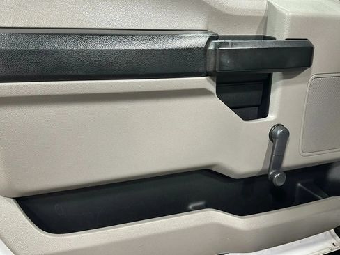 Used 2017 Ford F250 XL RWD image 10