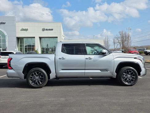 Used 2022 Toyota Tundra Platinum w/ Advanced Package image 4