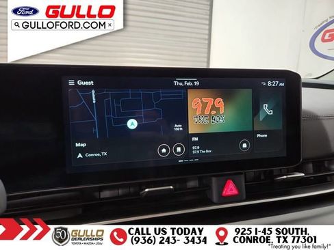 Used 2025 Kia Carnival image 24