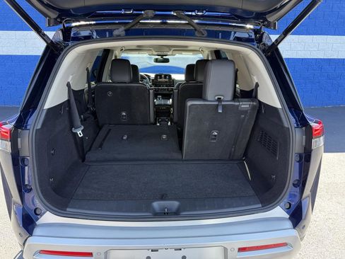 Used 2022 Nissan Pathfinder SL w/ SL Premium Package image 25