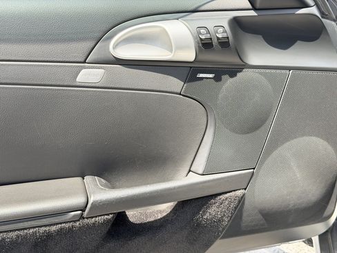 Used 2005 Porsche Boxster RWD image 18