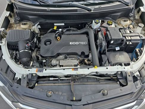 Used 2019 Chevrolet Equinox LT FWD image 30