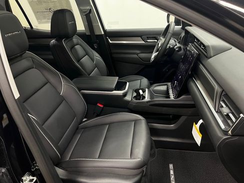 New 2026 GMC Terrain Denali AWD/4WD image 40