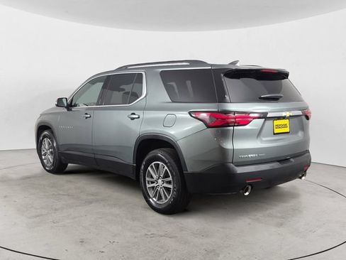 Used 2023 Chevrolet Traverse LT AWD/4WD image 3