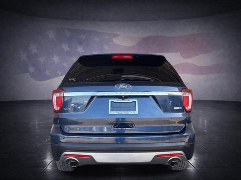 Used 2016 Ford Explorer XLT AWD/4WD image 4